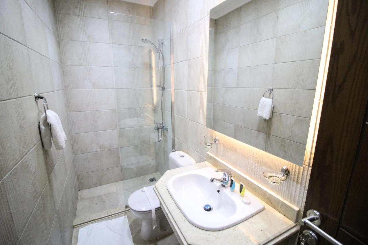 Miramar Talaat Harb Hotel Caïro Buitenkant foto